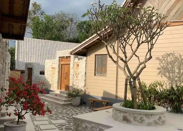 Warna Villas- Blue Balinese Stylish Loft Pool & Kitchen * Uluwatu